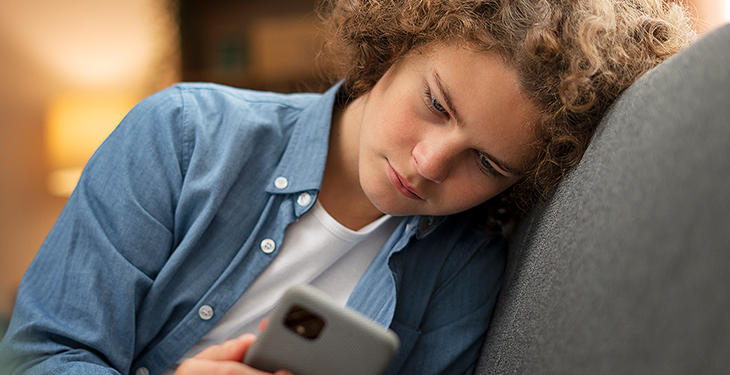 Ciberludopatía: prevenir para cuidar a niños y adolescentes